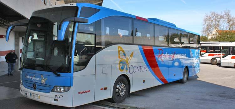 Front facade view of the regional Tavira terminal bus station serving long-distance coaches and intercity transport options